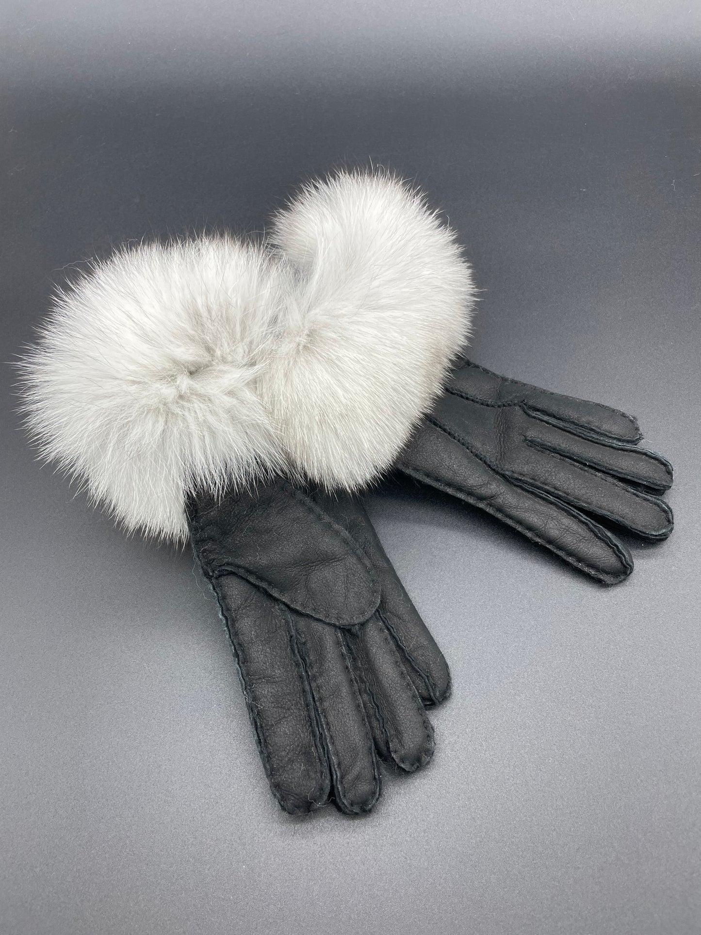 Ladies Leather Sheepskin Gloves With Fox Trim