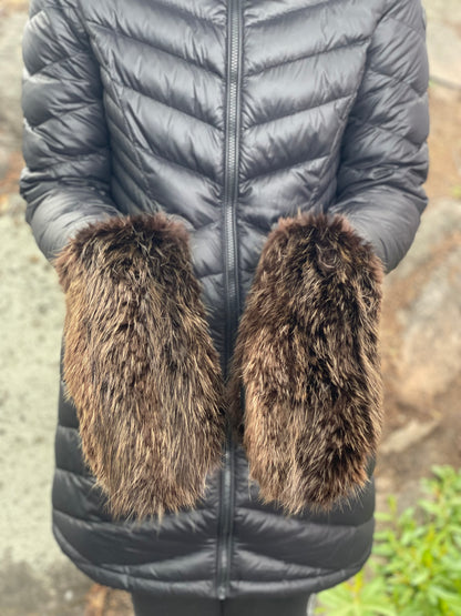 Ladies Beaver Mitts