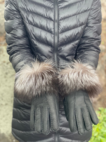 Ladies Leather Sheepskin Gloves With Fox Trim