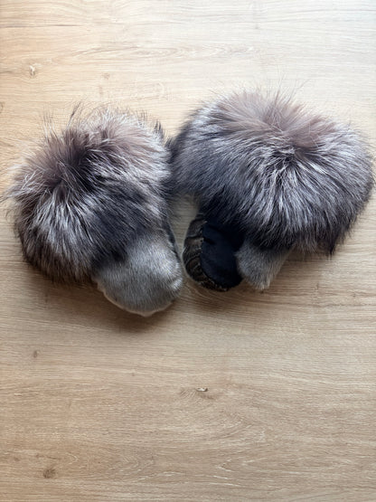 Sealskin Mitts With Silver Fox Trim