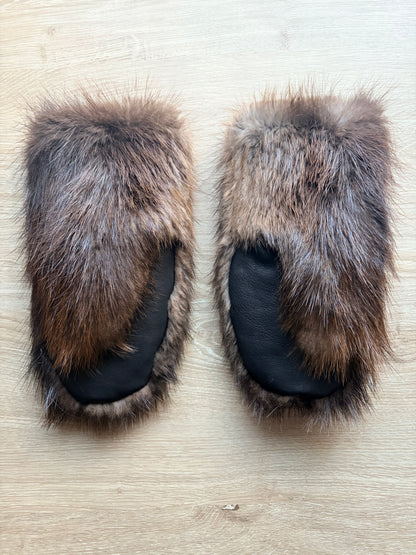 Beaver Mitts With Sheared Beaver Lining
