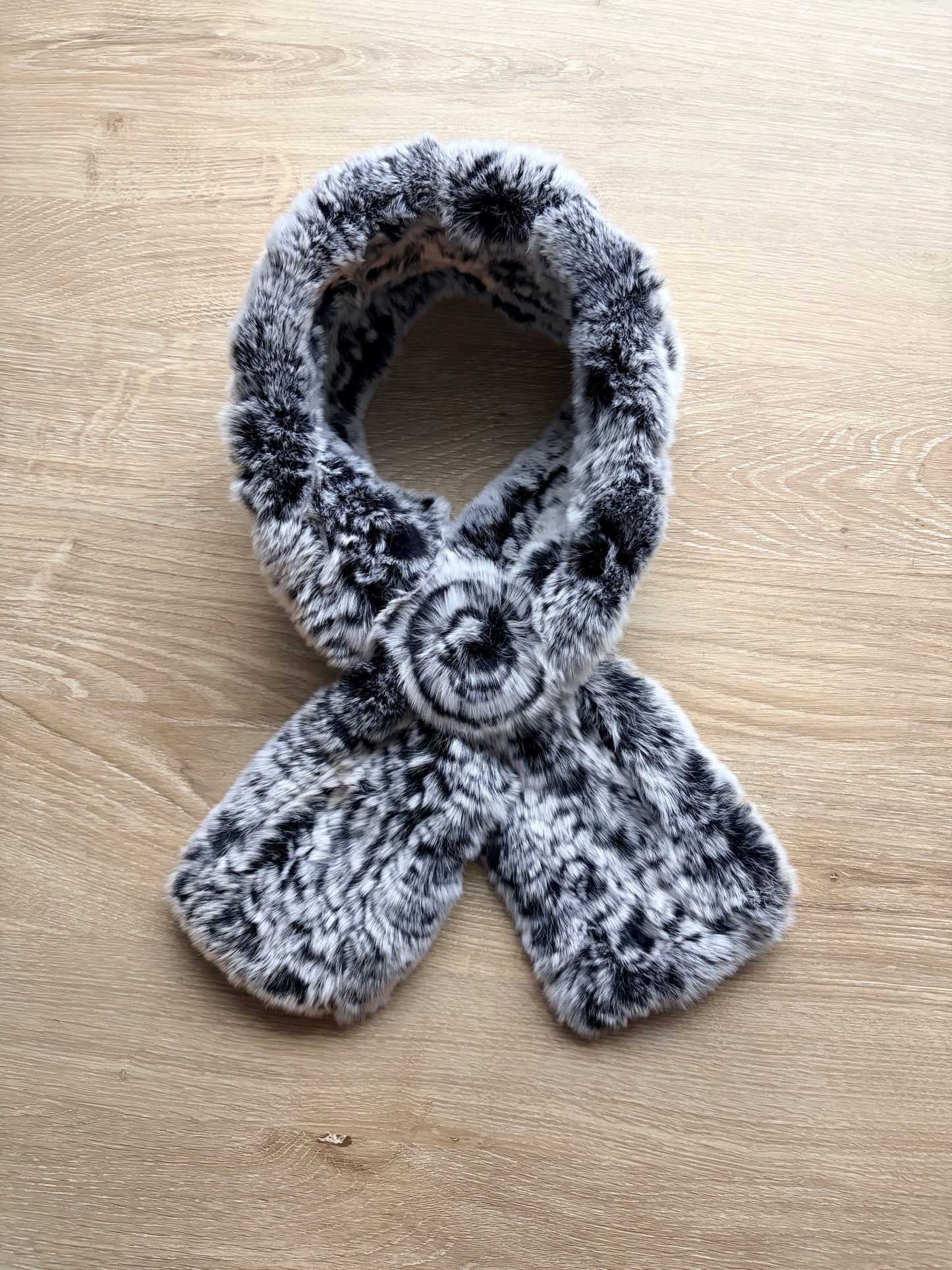 Rabbit Rosette Scarf