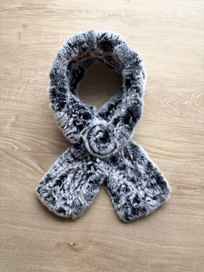 Rabbit Rosette Scarf